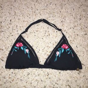 🌹LA VIE EN ROSE - rose black bikini top🌹